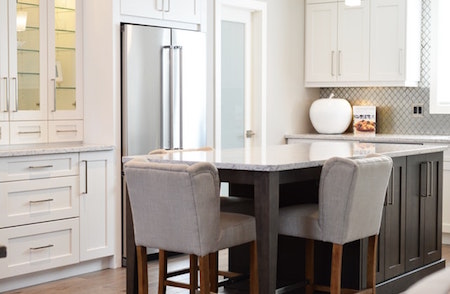 counter-bar-chairs-kitchen